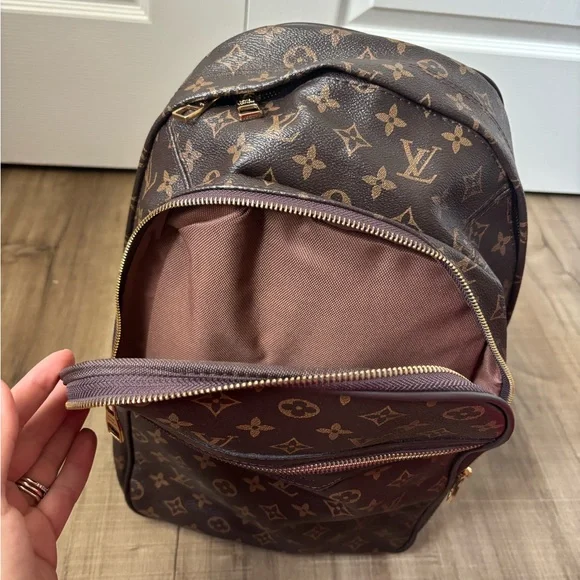 DESIGNER INSPIRED L V Monogram Luxury Brown Backpack - Picture 6 of 10